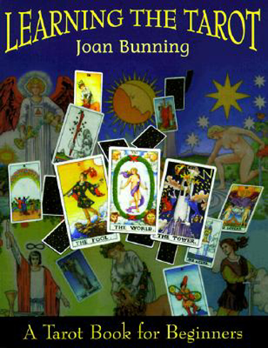 Bild på Learning the tarot - a tarot book for beginners