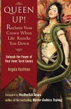 Bild på Queen up! - unleash the power of your inner tarot queen