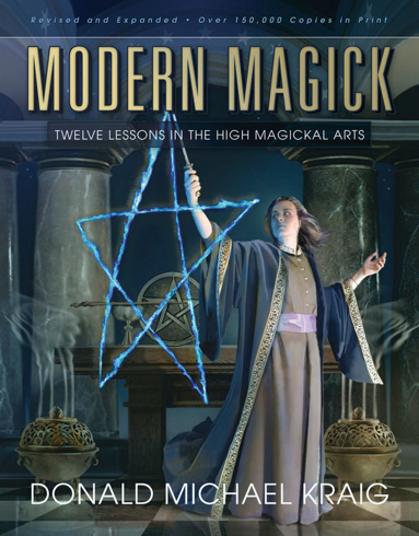 Bild på Modern magick - twelve lessons in the high magickal arts