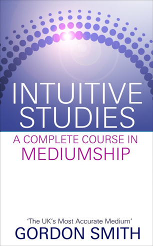 Bild på Intuitive studies - a complete course in mediumship