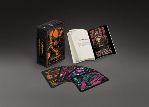 Bild på Cyberpunk 2077: Tarot Deck & Guidebook
