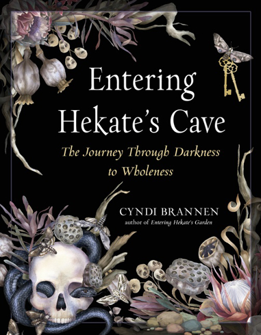 Bild på Entering Hekate's Cave
